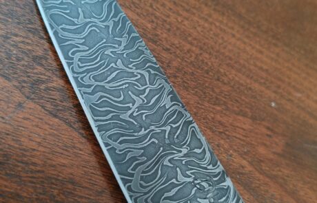 couteau droit lame damas mosaïque